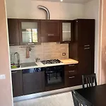 Stasera A Casa Di Luca Apartman *